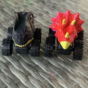 Deluxe Base Wild Zoomies Dinosaur Push Car Toys - Black & Red Triceratops Pair
